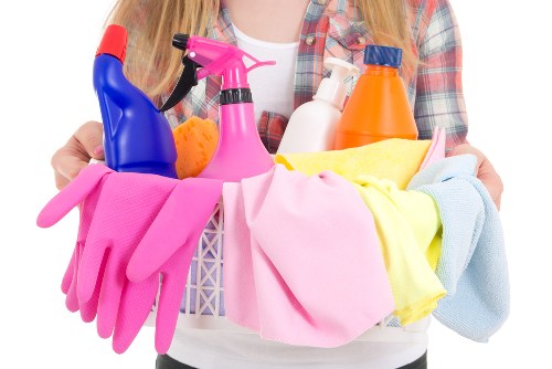 Booking and payment terms for oven cleaning service